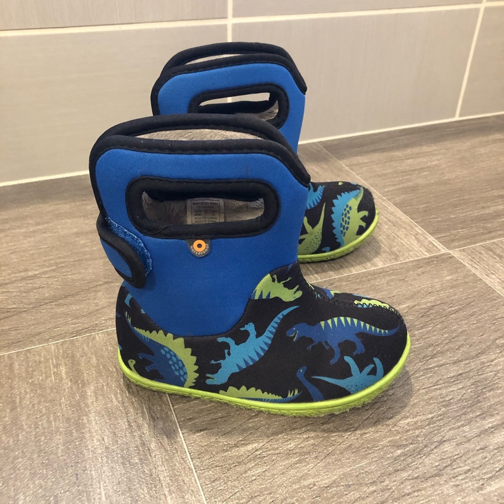 BOGS insulated infant boots size - 7